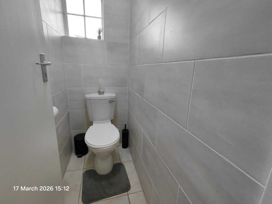 To Let 2 Bedroom Property for Rent in St Georges Park Eastern Cape